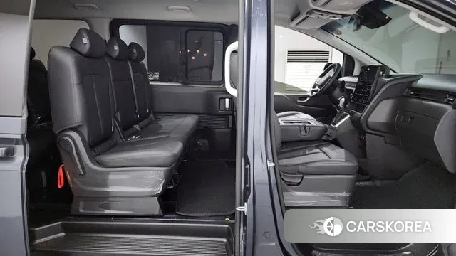 Hyundai Staria 2024 Серый из Кореи, фото 3