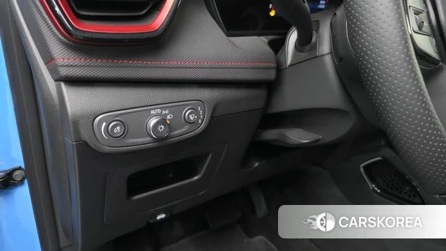Chevrolet (GM Daewoo) The New Trail Blazer 2023 Небесно-голубой из Кореи, фото 3