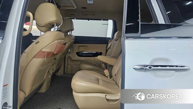 Kia The New Carnival 2019 Белый из Кореи, фото 3