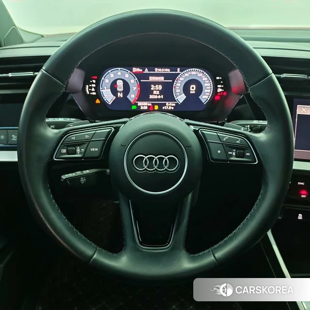 Audi A3 2023 Белый из Китая, фото 3