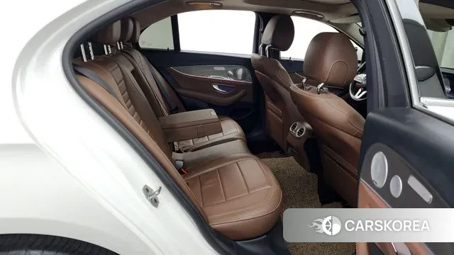 Mercedes-Benz E-Class W213 2020 Белый из Кореи, фото 3