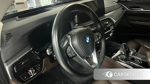 BMW 6 Series GT (G32) 2021 Черный из Кореи, фото 3