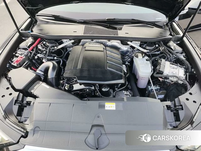 Audi A6L 2021 Черный из Китая, фото 3