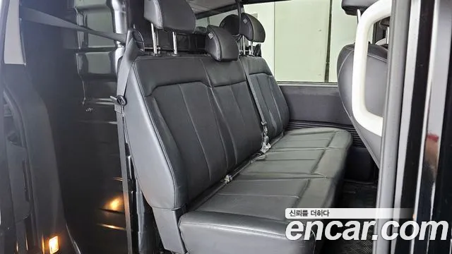 Hyundai Staria 2021 Черный из Кореи, фото 3