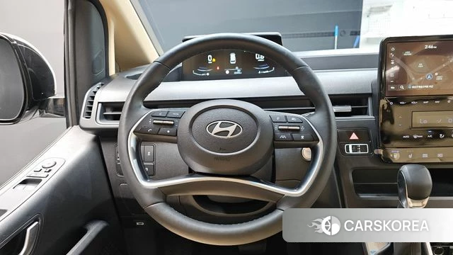 Hyundai Staria 2025 Белый из Кореи, фото 3