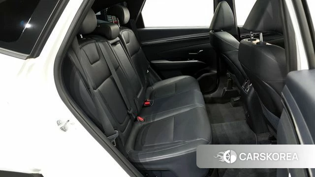 Hyundai Tucson Hybrid (NX4) 2023 Белый из Кореи, фото 3
