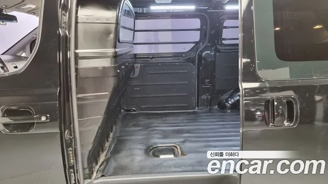 Hyundai The New Grand Starex 2018 Черный из Кореи, фото 3