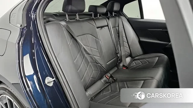 BMW 5 Series (G60) 2024 Синий из Кореи, фото 3