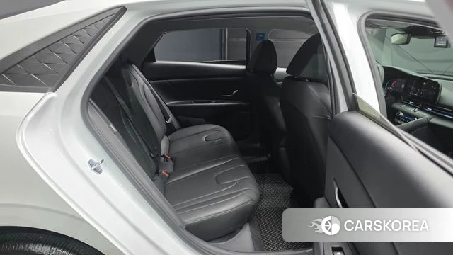 Hyundai The New Avante (CN7) 2025 Белый из Кореи, фото 3