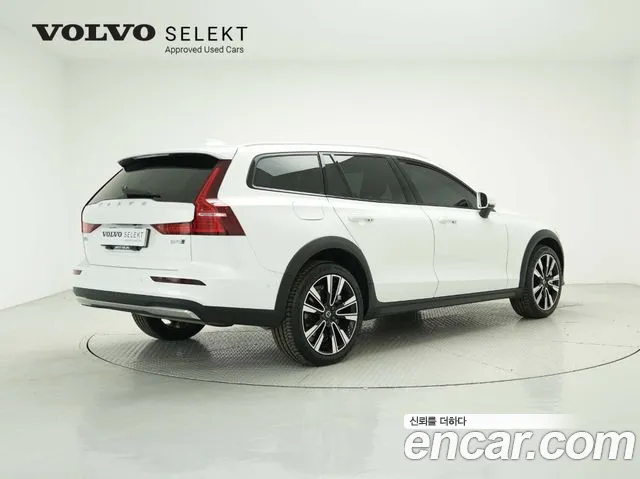 Volvo V60 Cross-Country 2nd Generation id 2662954 из Кореи 3