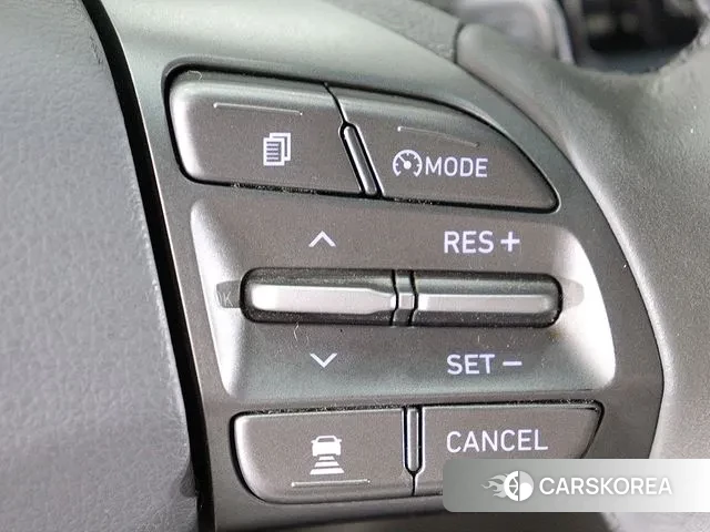 Hyundai Kona Electric 2019 Серебристо-серый из Кореи, фото 3