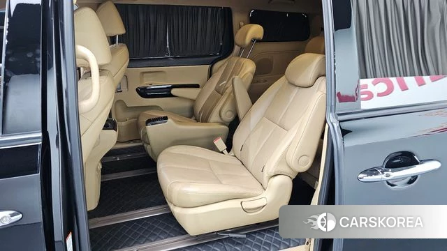 Kia The New Carnival 2018 Черный из Кореи, фото 3