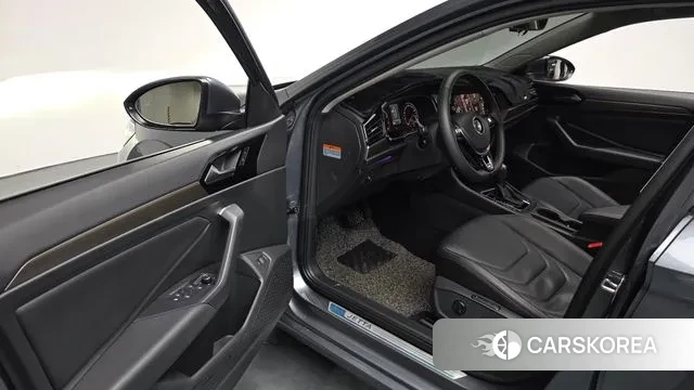 Volkswagen 7th Generation of Jetta 2020 Серый из Кореи, фото 3