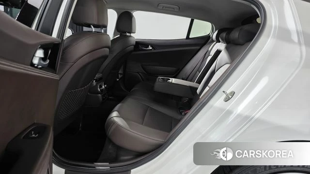 Kia Stinger 2018 Белый из Кореи, фото 3