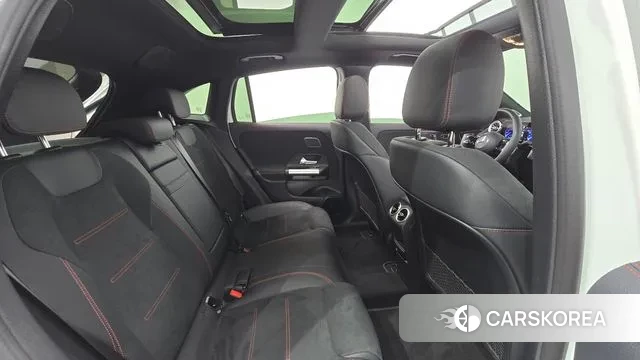 Mercedes-Benz EQA H243 2024 Белый из Кореи, фото 3