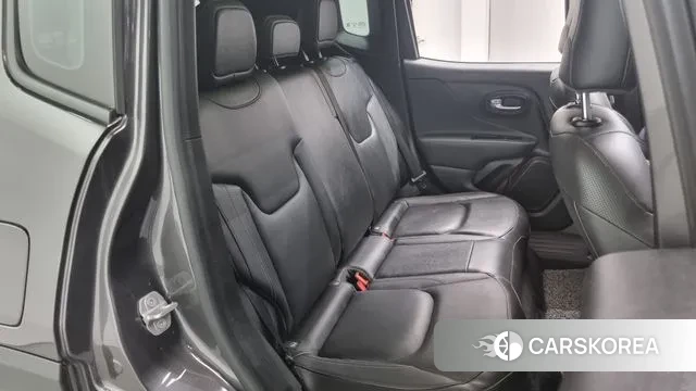 Jeep Renegade 2021 Серый из Кореи, фото 3