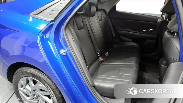 Hyundai The New Avante (CN7) 2023 Синий из Кореи, фото 3