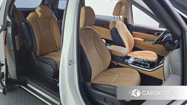 Kia Carnival 4th generation 2022 Белый из Кореи, фото 3