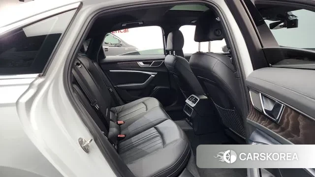 Audi A6 (C8) 2020 Белый из Кореи, фото 3