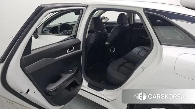 Kia K5 3rd generation 2021 Белый из Кореи, фото 3