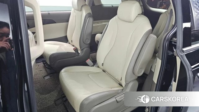 Kia Carnival 4th generation 2020 Черный из Кореи, фото 3