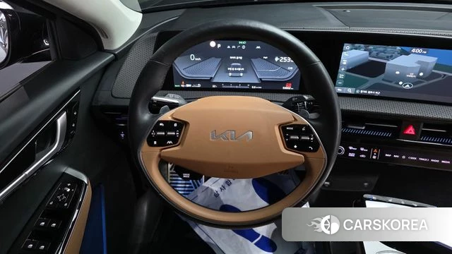 Kia EV6 2023 Черный из Кореи, фото 3