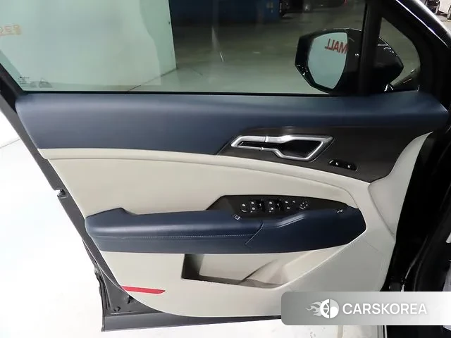 Kia Sportage 5th Generation 2021 Черный из Кореи, фото 3