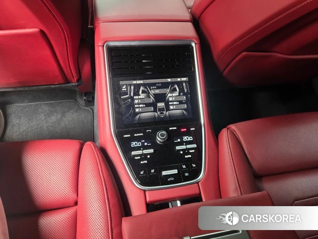 Porsche Panamera (971) 2018 Белый из Кореи, фото 3
