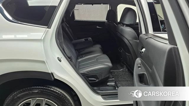 Hyundai The New Santa Fe 2023 Белый из Кореи, фото 3