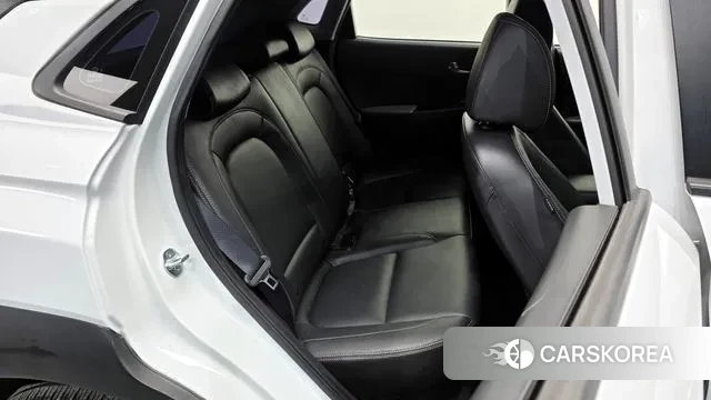 Hyundai Kona 2018 Белый из Кореи, фото 3