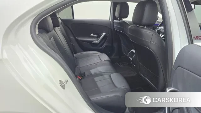 Mercedes-Benz A-Class W177 2020 Белый из Кореи, фото 3