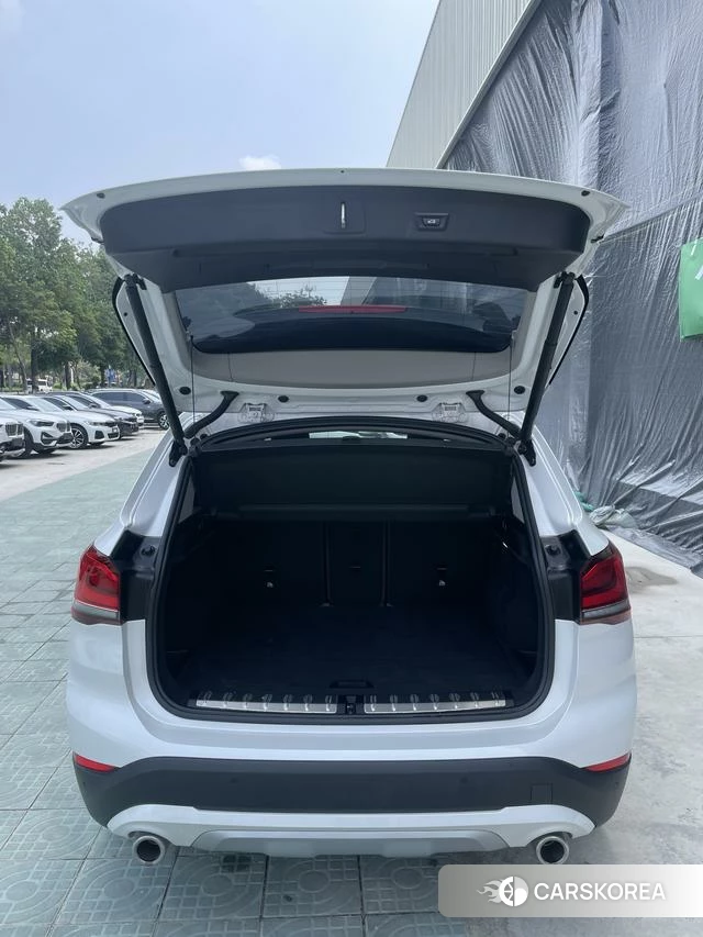 BMW X1 2023 Белый из Китая, фото 3