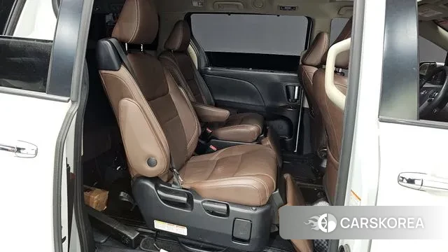Toyota Sienna 2020 Белый из Кореи, фото 3
