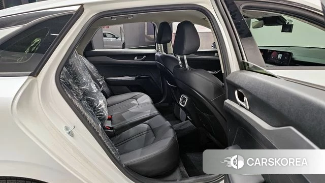 Kia The New K5 3rd generation 2024 Белый из Кореи, фото 3