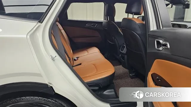 Kia Sportage 5th Generation 2022 Белый из Кореи, фото 3