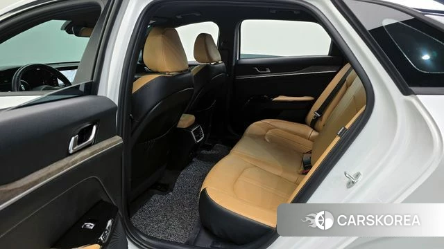 Kia K5 3rd generation 2021 Белый из Кореи, фото 3