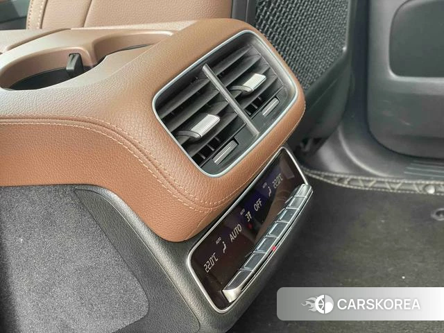Mercedes-Benz GLE (import) 2024 Черный из Китая, фото 3