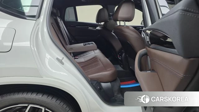 BMW X4 (G02) 2024 Белый из Кореи, фото 3