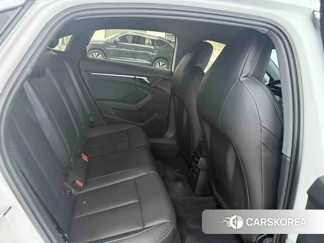 Audi A3 2022 Белый из Китая, фото 3