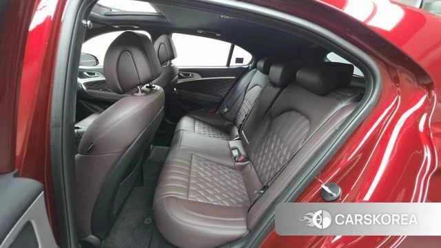 Genesis The New G70 Shooting Brake 2024 Красный из Кореи, фото 3