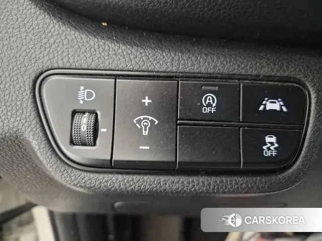 Kia Seltos 2021 Белый из Кореи, фото 3