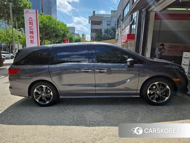 Honda Odyssey 2022 Серый из Кореи, фото 3
