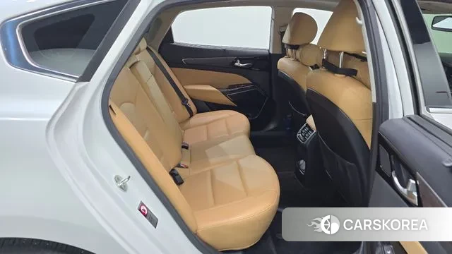 Kia K7 Premier Hybrid 2020 Белый из Кореи, фото 3