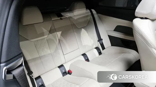 BMW 4 Series (G22) 2021 Черный из Кореи, фото 3