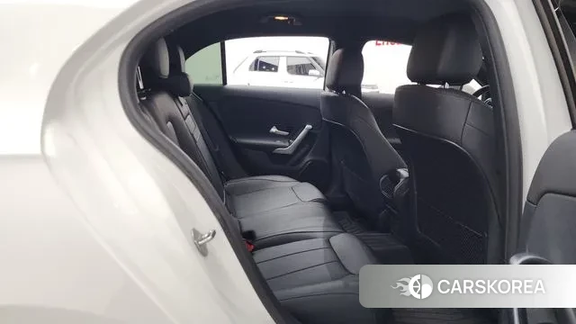 Mercedes-Benz A-Class W177 2023 Белый из Кореи, фото 3