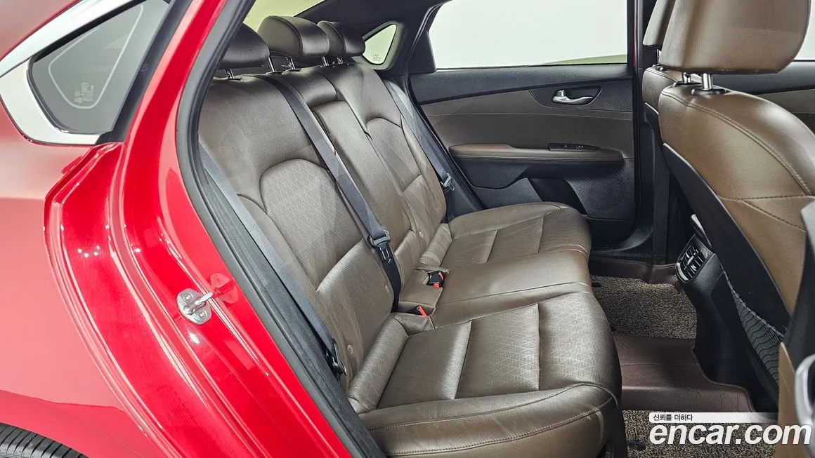 Kia Come New K3 id 2003266 из Кореи 3