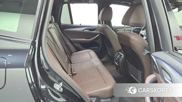 BMW X3 (G01) 2021 Черный из Кореи, фото 3