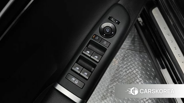 Hyundai Grandeur Hybrid (GN7) 2025 Черный из Кореи, фото 3