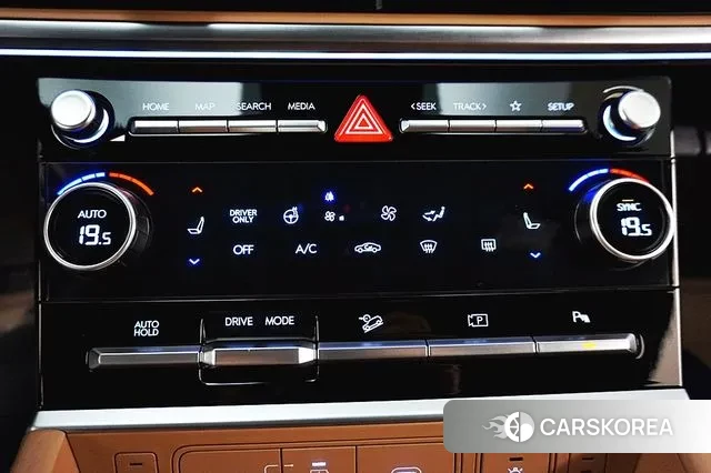 Hyundai Santa Fe (MX5) 2024 Серый из Кореи, фото 3