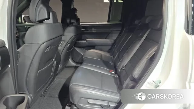 Hyundai Santa Fe (MX5) 2023 Белый из Кореи, фото 3